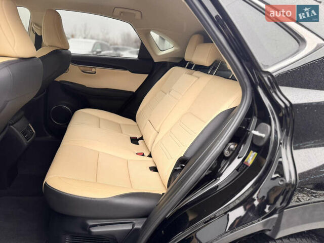 Черный Лексус НХ, объемом двигателя 2.5 л и пробегом 224 тыс. км за 24300 $, фото 16 на Automoto.ua