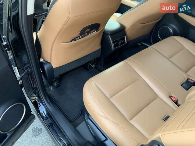 Черный Лексус НХ, объемом двигателя 2.49 л и пробегом 137 тыс. км за 25500 $, фото 22 на Automoto.ua