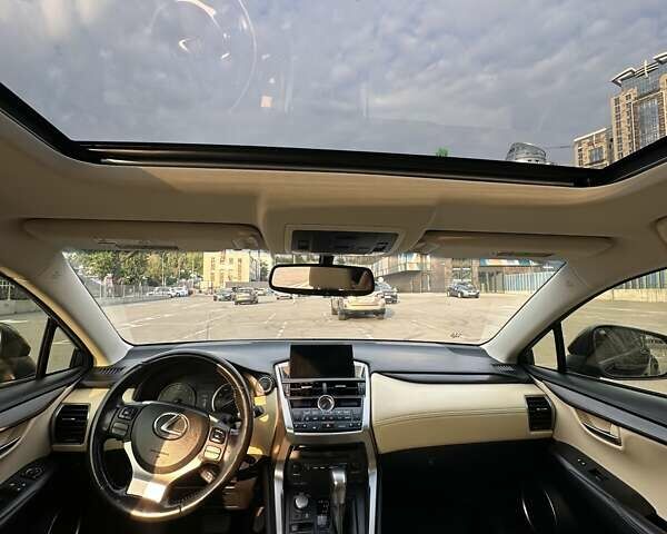 Черный Лексус НХ, объемом двигателя 2 л и пробегом 90 тыс. км за 23999 $, фото 8 на Automoto.ua