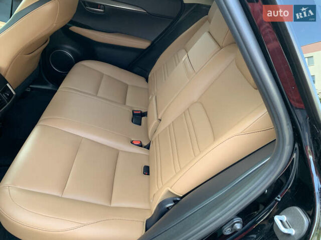 Черный Лексус НХ, объемом двигателя 2.49 л и пробегом 137 тыс. км за 25500 $, фото 31 на Automoto.ua