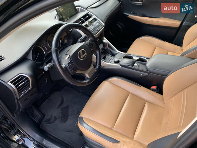 Черный Лексус НХ, объемом двигателя 2.49 л и пробегом 137 тыс. км за 25500 $, фото 35 на Automoto.ua