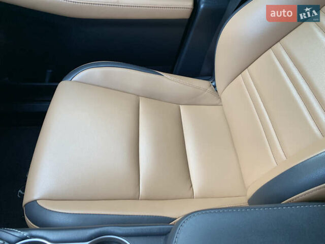 Черный Лексус НХ, объемом двигателя 2.49 л и пробегом 137 тыс. км за 25500 $, фото 29 на Automoto.ua