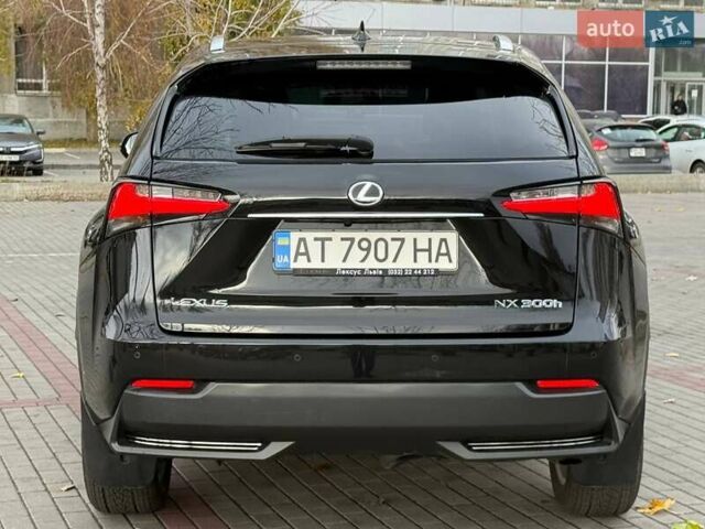 Черный Лексус НХ, объемом двигателя 2.49 л и пробегом 150 тыс. км за 27400 $, фото 6 на Automoto.ua