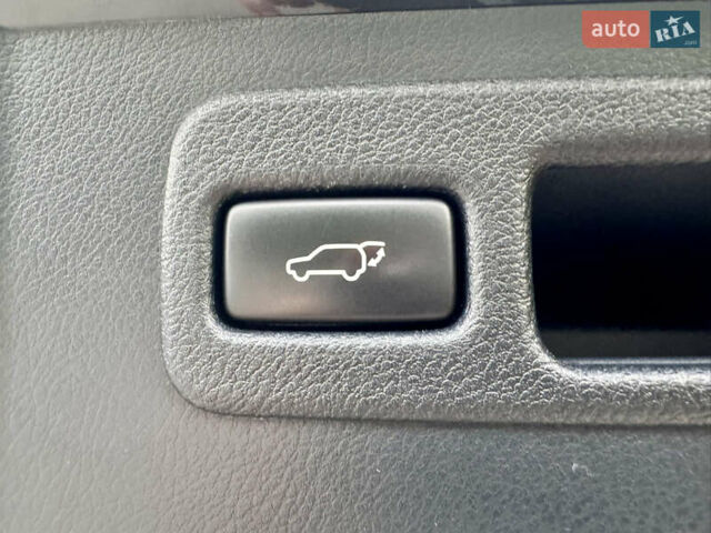 Чорний Лексус НХ, об'ємом двигуна 2 л та пробігом 106 тис. км за 22999 $, фото 24 на Automoto.ua