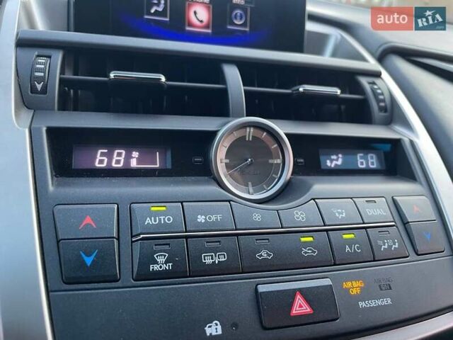 Черный Лексус НХ, объемом двигателя 2 л и пробегом 96 тыс. км за 24490 $, фото 25 на Automoto.ua