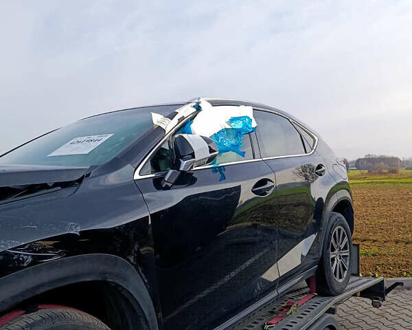 Чорний Лексус НХ, об'ємом двигуна 2 л та пробігом 160 тис. км за 14900 $, фото 5 на Automoto.ua