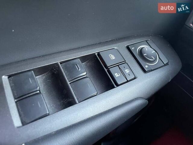 Черный Лексус НХ, объемом двигателя 2 л и пробегом 96 тыс. км за 24490 $, фото 15 на Automoto.ua