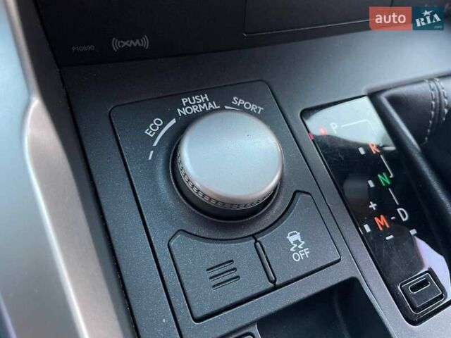 Черный Лексус НХ, объемом двигателя 2 л и пробегом 96 тыс. км за 24490 $, фото 27 на Automoto.ua