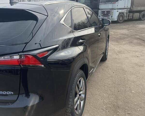 Чорний Лексус НХ, об'ємом двигуна 2.19 л та пробігом 190 тис. км за 23000 $, фото 5 на Automoto.ua