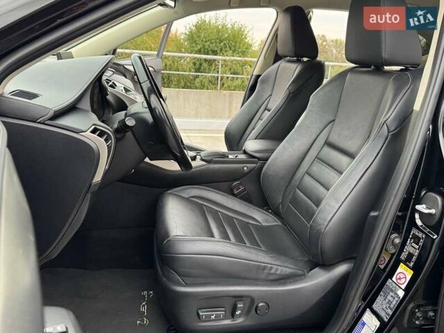Черный Лексус НХ, объемом двигателя 2.49 л и пробегом 195 тыс. км за 26500 $, фото 18 на Automoto.ua