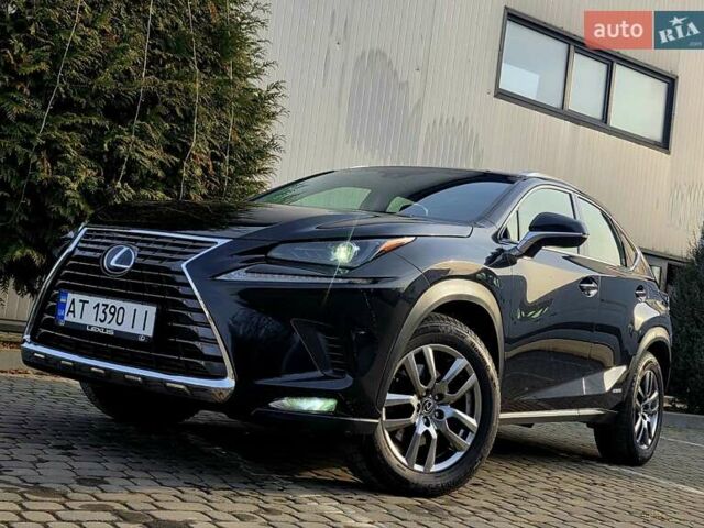 Черный Лексус НХ, объемом двигателя 2.49 л и пробегом 150 тыс. км за 31750 $, фото 9 на Automoto.ua