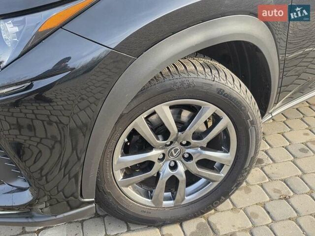 Черный Лексус НХ, объемом двигателя 2.49 л и пробегом 150 тыс. км за 31750 $, фото 14 на Automoto.ua