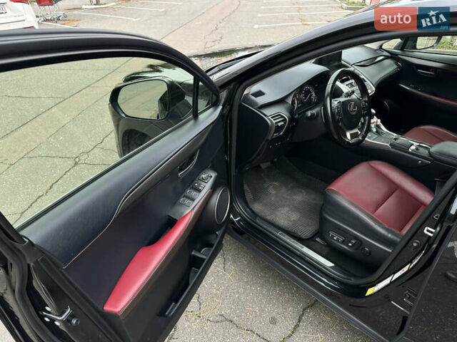 Черный Лексус НХ, объемом двигателя 2 л и пробегом 138 тыс. км за 23999 $, фото 8 на Automoto.ua