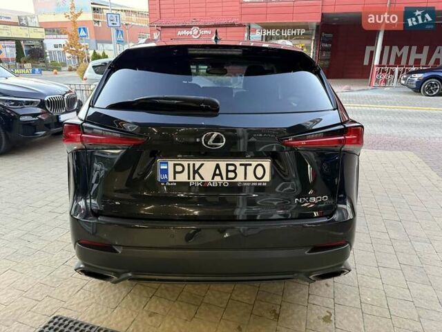 Чорний Лексус НХ, об'ємом двигуна 2 л та пробігом 148 тис. км за 25400 $, фото 6 на Automoto.ua