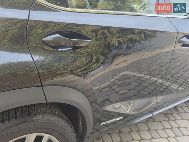 Черный Лексус НХ, объемом двигателя 2.49 л и пробегом 150 тыс. км за 31750 $, фото 41 на Automoto.ua