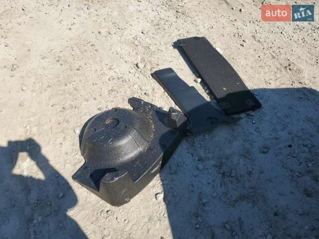 Чорний Лексус НХ, об'ємом двигуна 2 л та пробігом 63 тис. км за 7100 $, фото 12 на Automoto.ua