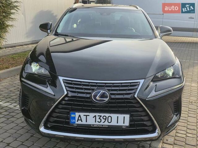 Черный Лексус НХ, объемом двигателя 2.49 л и пробегом 150 тыс. км за 31750 $, фото 39 на Automoto.ua