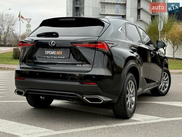 Черный Лексус НХ, объемом двигателя 2 л и пробегом 68 тыс. км за 28700 $, фото 15 на Automoto.ua