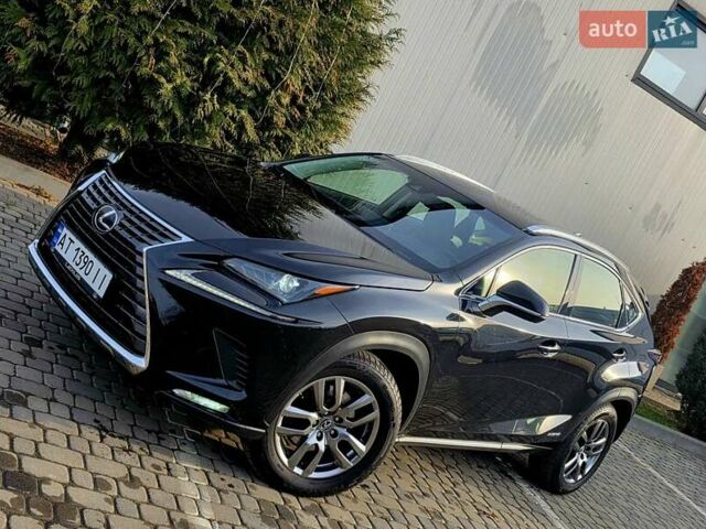 Черный Лексус НХ, объемом двигателя 2.49 л и пробегом 150 тыс. км за 31750 $, фото 4 на Automoto.ua