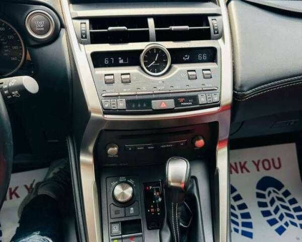 Чорний Лексус НХ, об'ємом двигуна 2 л та пробігом 48 тис. км за 9200 $, фото 11 на Automoto.ua