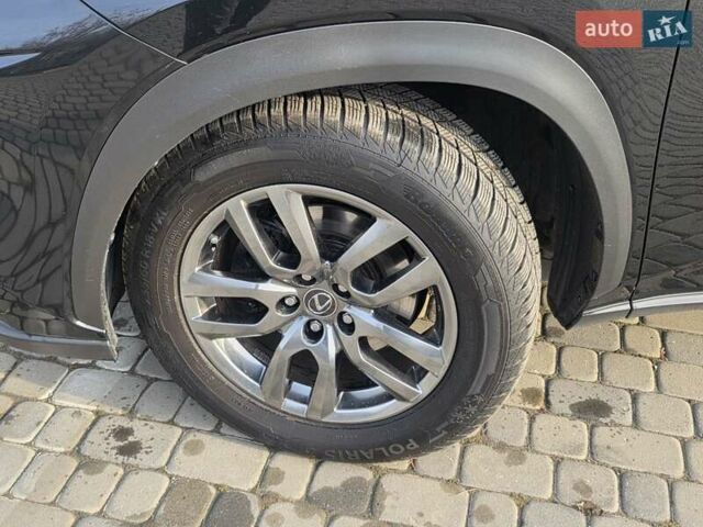 Черный Лексус НХ, объемом двигателя 2.49 л и пробегом 150 тыс. км за 31750 $, фото 19 на Automoto.ua