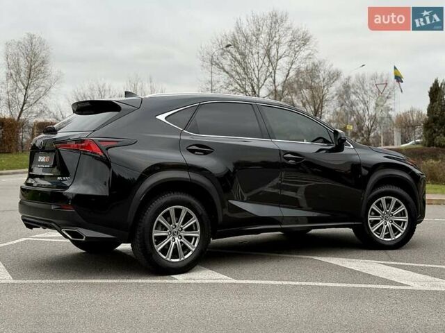 Черный Лексус НХ, объемом двигателя 2 л и пробегом 68 тыс. км за 28700 $, фото 20 на Automoto.ua