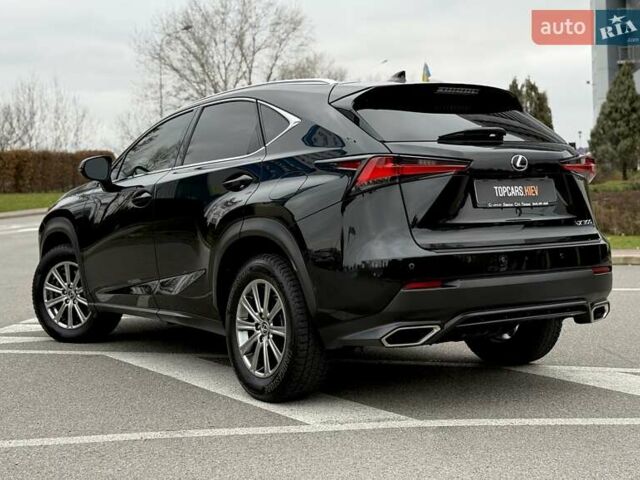 Черный Лексус НХ, объемом двигателя 2 л и пробегом 68 тыс. км за 28700 $, фото 11 на Automoto.ua