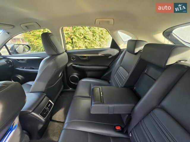 Черный Лексус НХ, объемом двигателя 2.49 л и пробегом 150 тыс. км за 31750 $, фото 62 на Automoto.ua