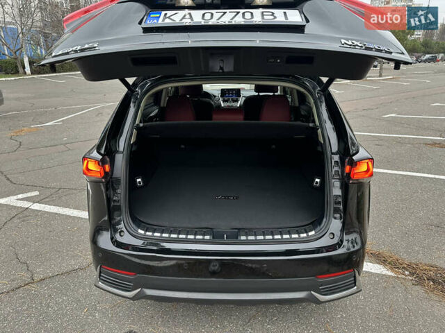 Черный Лексус НХ, объемом двигателя 2 л и пробегом 138 тыс. км за 23999 $, фото 21 на Automoto.ua