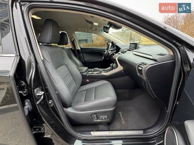 Чорний Лексус НХ, об'ємом двигуна 2 л та пробігом 33 тис. км за 25500 $, фото 13 на Automoto.ua