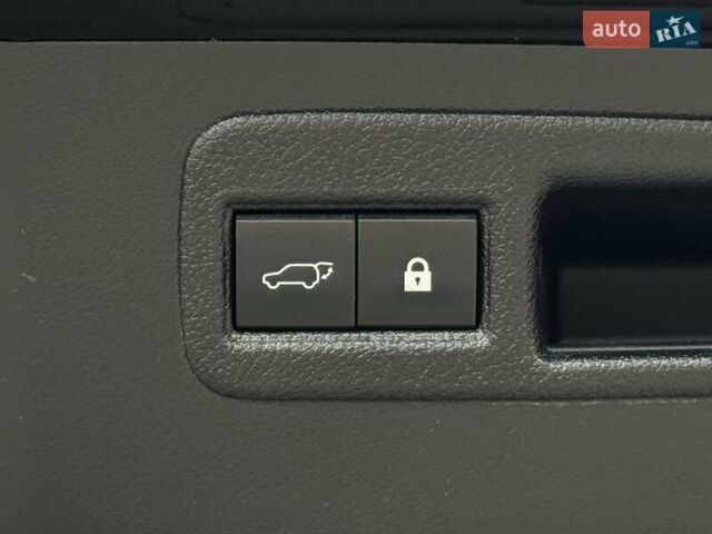Чорний Лексус НХ, об'ємом двигуна 2 л та пробігом 33 тис. км за 25500 $, фото 53 на Automoto.ua