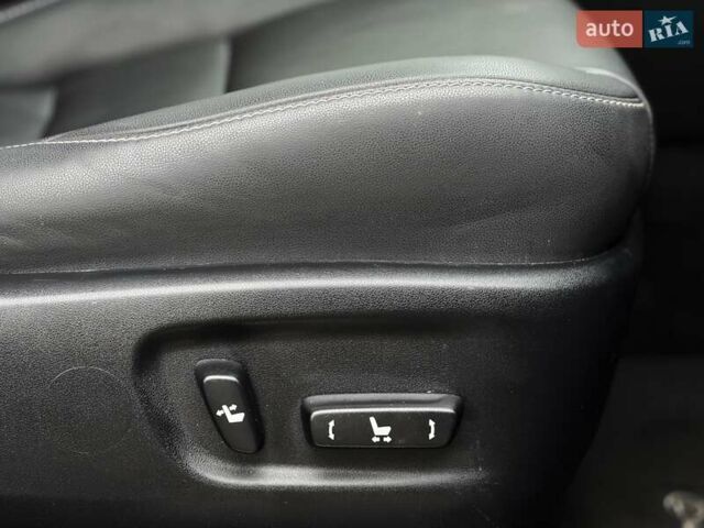 Чорний Лексус НХ, об'ємом двигуна 2 л та пробігом 33 тис. км за 25500 $, фото 47 на Automoto.ua