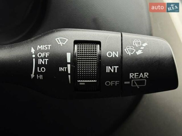 Чорний Лексус НХ, об'ємом двигуна 2 л та пробігом 33 тис. км за 25500 $, фото 25 на Automoto.ua