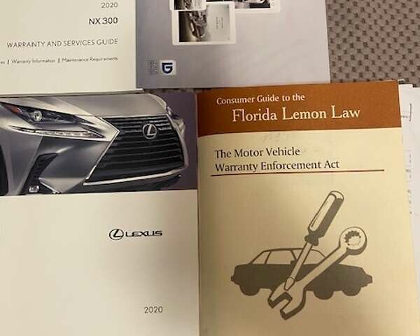 Чорний Лексус НХ, об'ємом двигуна 2 л та пробігом 88 тис. км за 29900 $, фото 31 на Automoto.ua