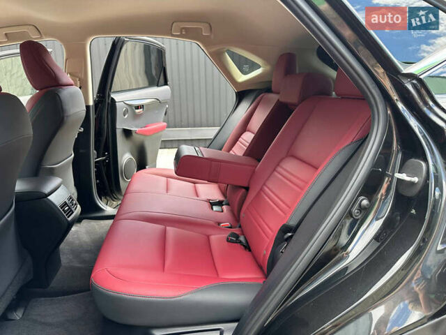 Черный Лексус НХ, объемом двигателя 2 л и пробегом 70 тыс. км за 23999 $, фото 32 на Automoto.ua