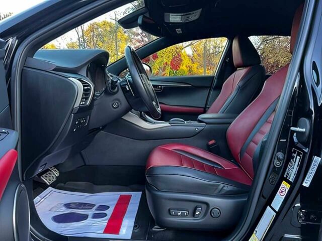 Черный Лексус НХ, объемом двигателя 2 л и пробегом 47 тыс. км за 13800 $, фото 8 на Automoto.ua