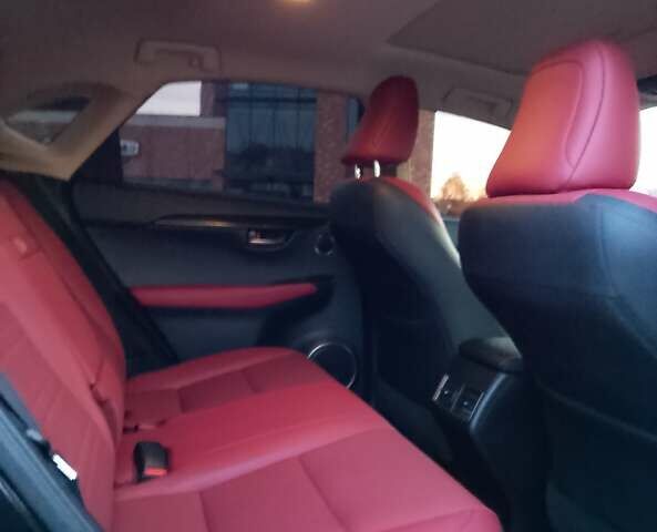 Чорний Лексус НХ, об'ємом двигуна 2 л та пробігом 88 тис. км за 29900 $, фото 12 на Automoto.ua