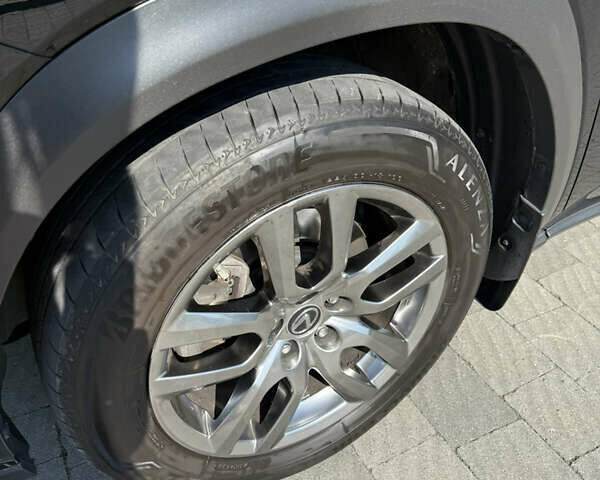 Чорний Лексус НХ, об'ємом двигуна 2.49 л та пробігом 63 тис. км за 41500 $, фото 13 на Automoto.ua