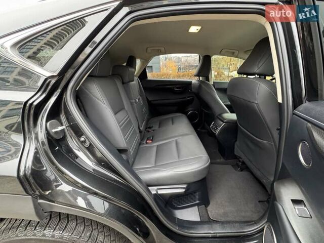 Чорний Лексус НХ, об'ємом двигуна 2 л та пробігом 33 тис. км за 25500 $, фото 50 на Automoto.ua