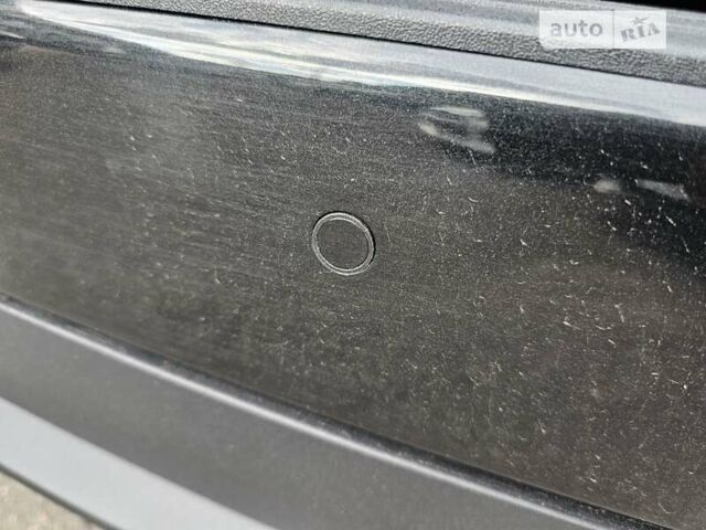 Черный Лексус НХ, объемом двигателя 2.49 л и пробегом 27 тыс. км за 34000 $, фото 11 на Automoto.ua