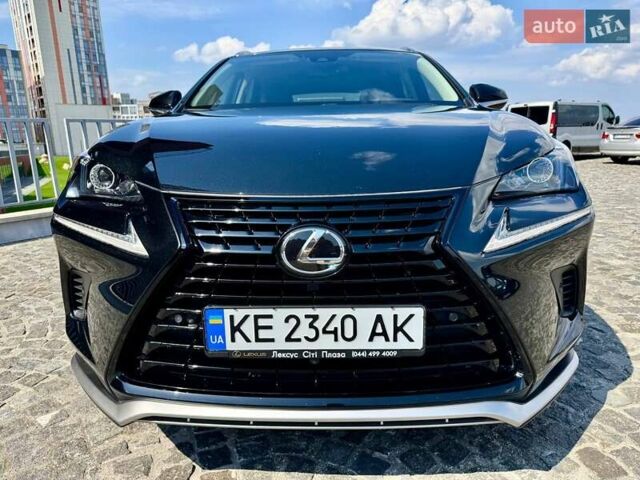 Черный Лексус НХ, объемом двигателя 2 л и пробегом 99 тыс. км за 30700 $, фото 9 на Automoto.ua