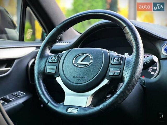 Лексус НХ 2020 у Києві на Automoto.ua Чорний Лексус НХ, об'ємом двигуна 2.49 л та пробігом 54 тис. км за 39900 $, фото 36 на Automoto.ua