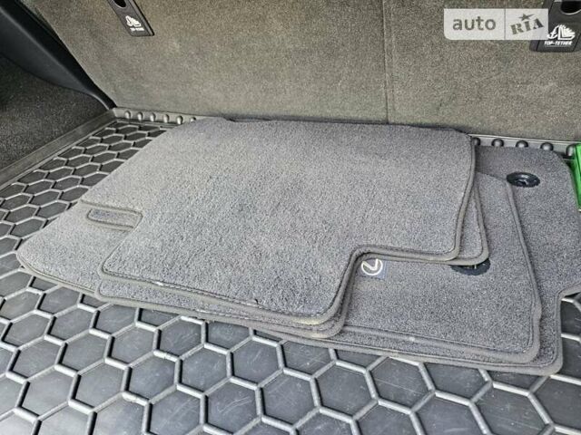 Черный Лексус НХ, объемом двигателя 2.49 л и пробегом 27 тыс. км за 34000 $, фото 46 на Automoto.ua