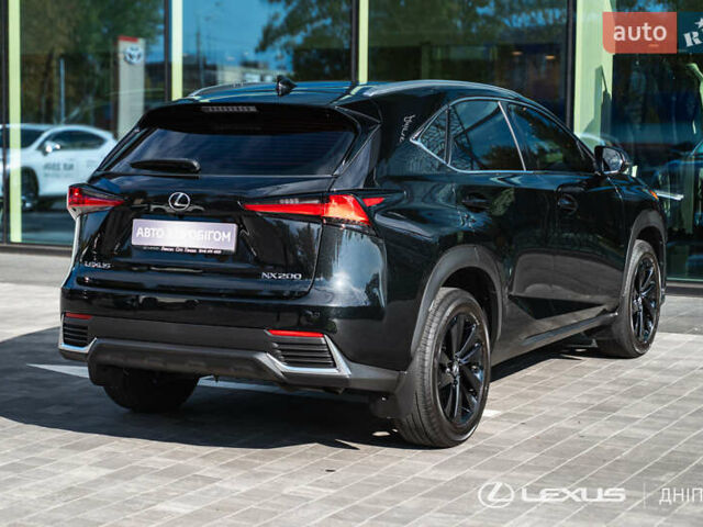 Лексус НХ 2020 у Дніпро (Дніпропетровську) на Automoto.ua Чорний Лексус НХ, об'ємом двигуна 1.99 л та пробігом 99 тис. км за 31200 $, фото 8 на Automoto.ua
