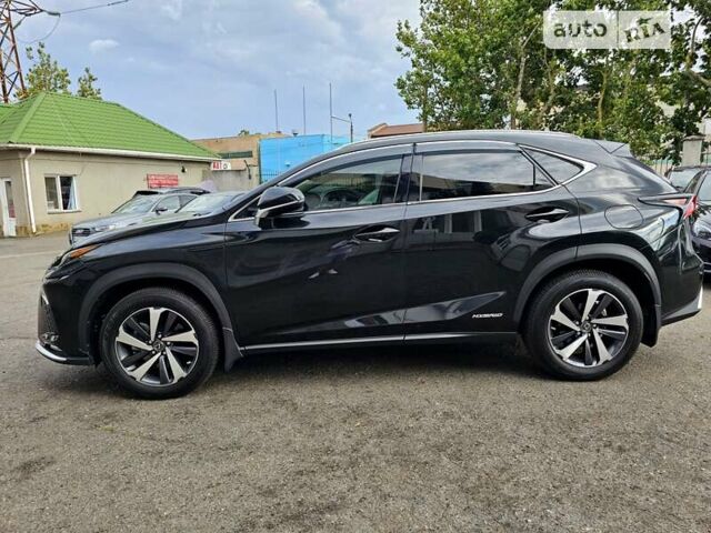 Черный Лексус НХ, объемом двигателя 2.49 л и пробегом 27 тыс. км за 34000 $, фото 5 на Automoto.ua