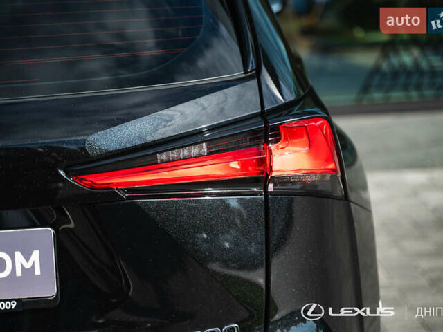 Чорний Лексус НХ, об'ємом двигуна 1.99 л та пробігом 99 тис. км за 30500 $, фото 33 на Automoto.ua