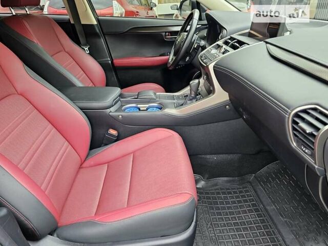 Черный Лексус НХ, объемом двигателя 2.49 л и пробегом 27 тыс. км за 34000 $, фото 20 на Automoto.ua