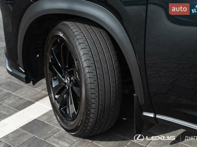 Лексус НХ 2020 у Дніпро (Дніпропетровську) на Automoto.ua Чорний Лексус НХ, об'ємом двигуна 1.99 л та пробігом 99 тис. км за 31200 $, фото 31 на Automoto.ua