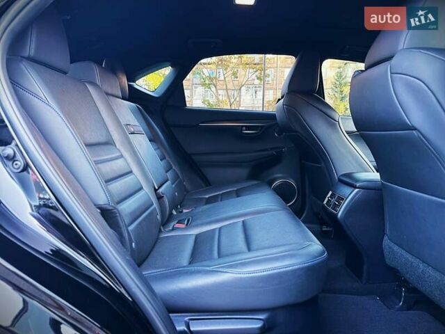 Чорний Лексус НХ, об'ємом двигуна 2.49 л та пробігом 54 тис. км за 39900 $, фото 29 на Automoto.ua