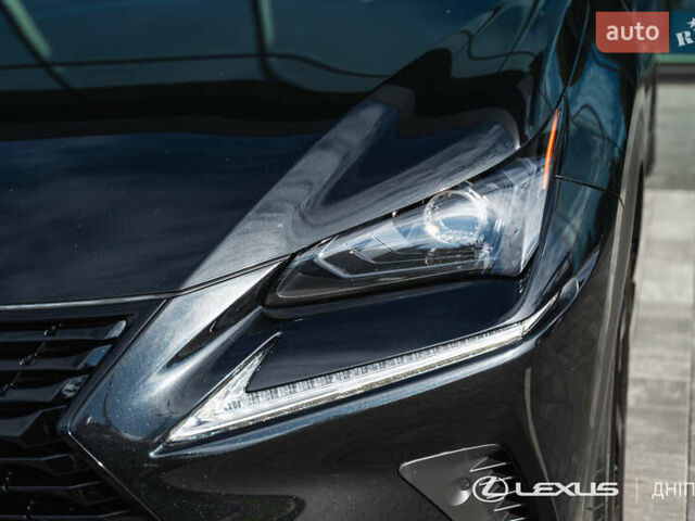 Лексус НХ 2020 у Дніпро (Дніпропетровську) на Automoto.ua Чорний Лексус НХ, об'ємом двигуна 1.99 л та пробігом 99 тис. км за 31200 $, фото 1 на Automoto.ua